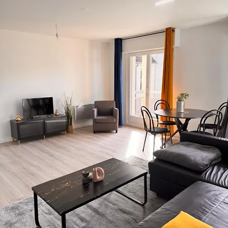 Le Fonki St Louis Centre Apartment